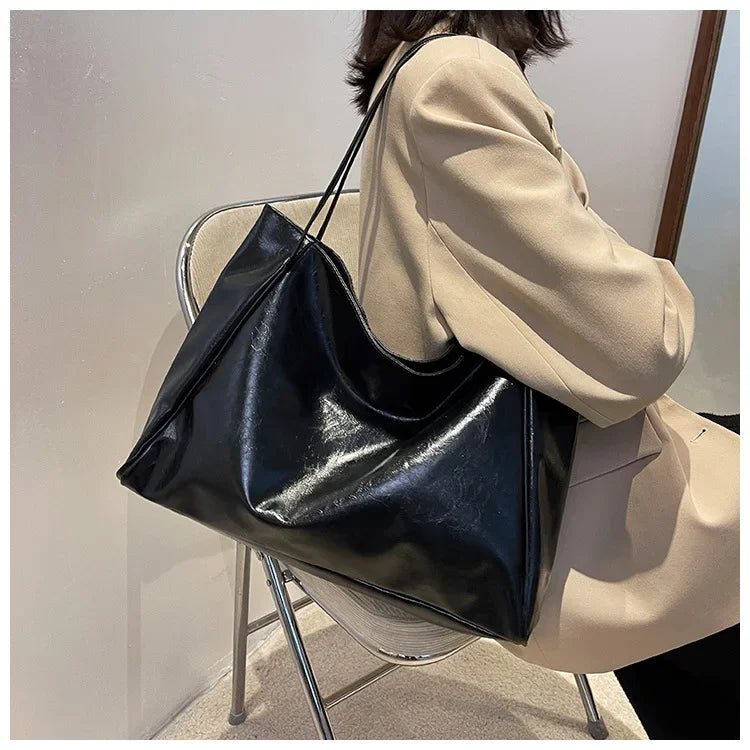 Large Leather Shoulder Bag