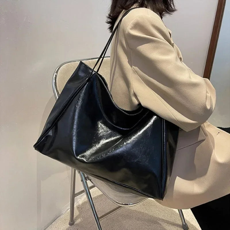 Large Leather Shoulder Bag